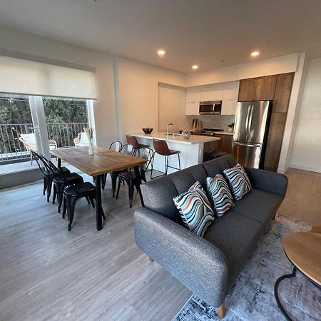 Отель Chic Urban Retreat In Heart Of La, Steps From Attractions! Лос-Анджелес Экстерьер фото