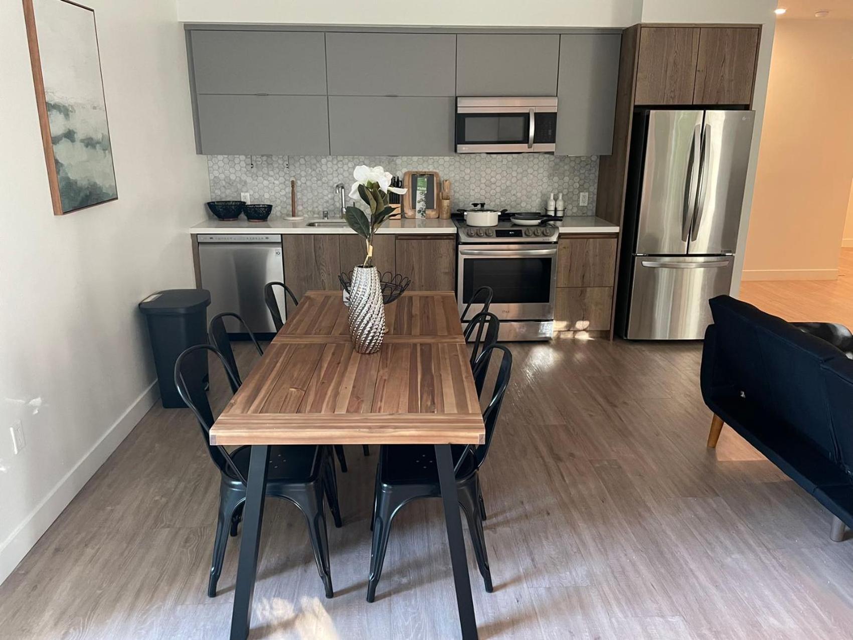 Отель Chic Urban Retreat In Heart Of La, Steps From Attractions! Лос-Анджелес Экстерьер фото